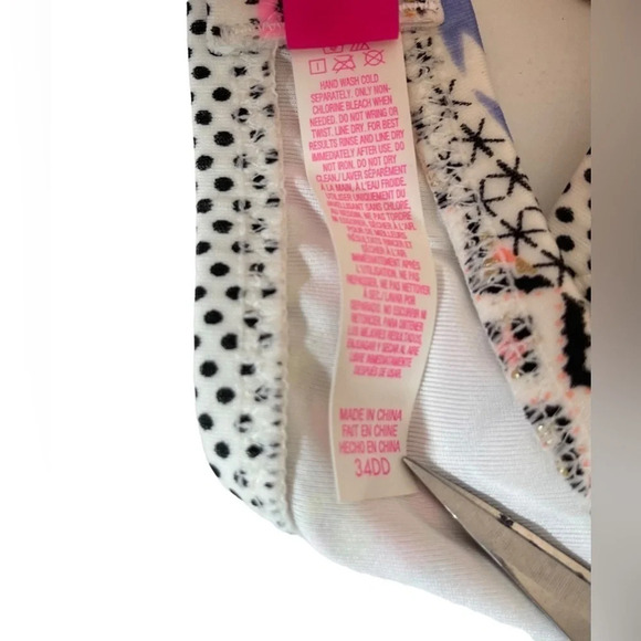 Victorias Secret | Halter Bikini Top Padded Removable Straps EUC - Picture 9 of 9